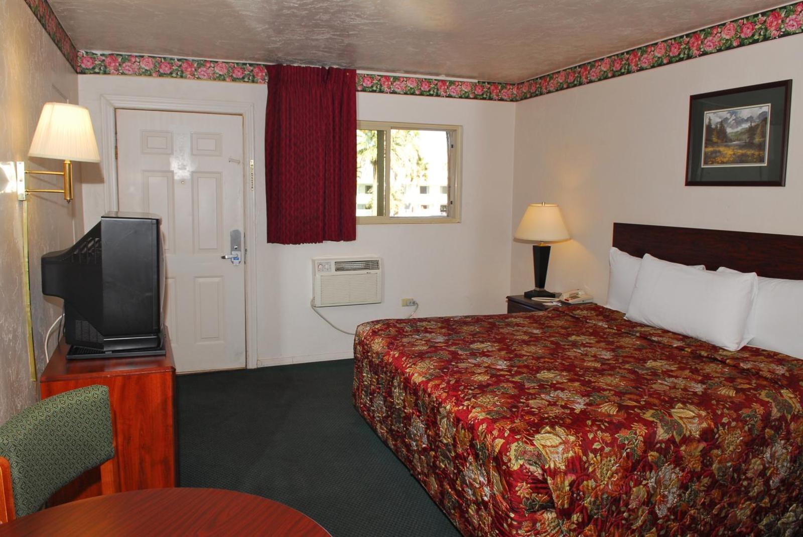 Stone Inn Extended Stay U of A Main image 2